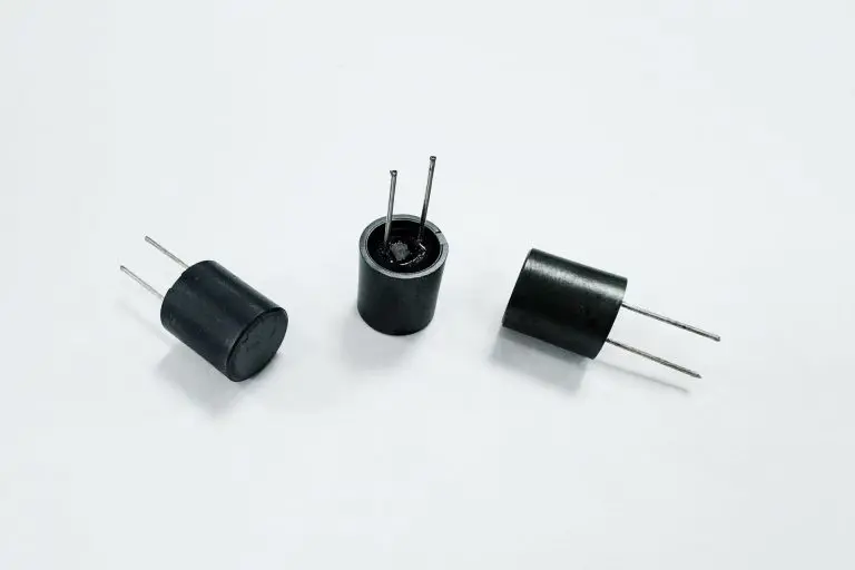 Le service technique &agrave; guichet unique de Gujing Electronics a r&eacute;solu avec succ&egrave;s les probl&egrave;mes de s&eacute;curit&eacute; des solutions d'alimentation des clients